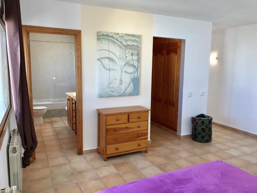 Guesthouse Cap Martinet 35 Nuestra Señora de Jesus Екстериор снимка